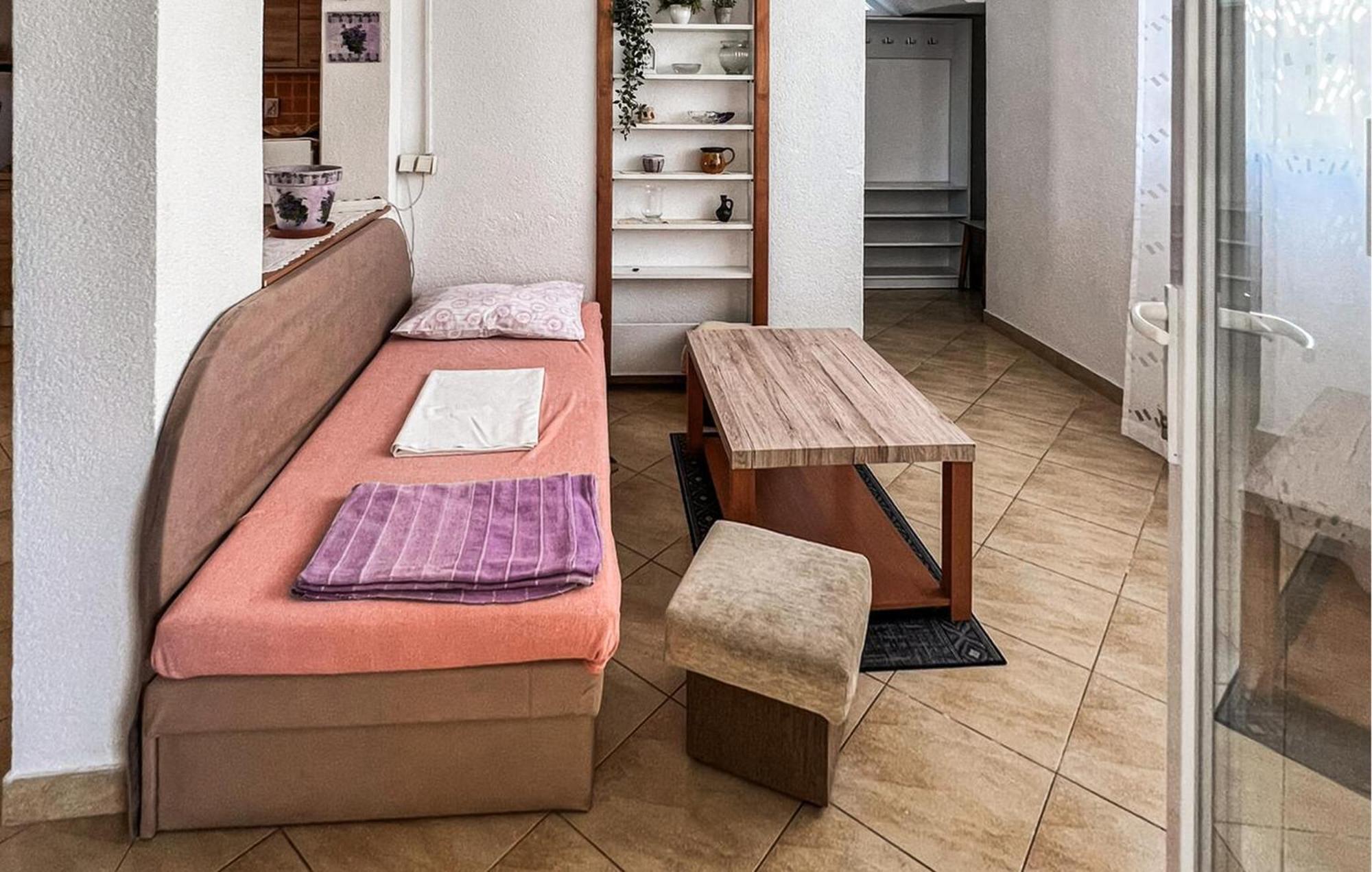 Beautiful Apartment In Vir With Wifi Zewnętrze zdjęcie